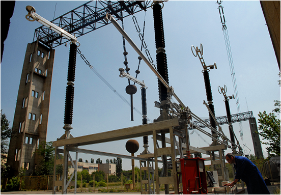 Test anduranta mecanica separatoare 550 kV