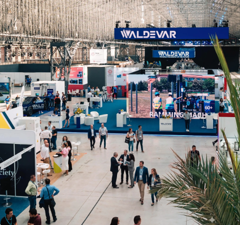 Te așteptăm în perioada 24-26 septembrie 2026, la București, pentru cea de-a 3-a ediție ENERGY EXPO® — evenimentul care reunește întregul ecosistem energetic.